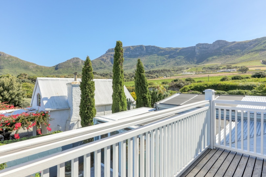 To Let 3 Bedroom Property for Rent in Noordhaven Western Cape
